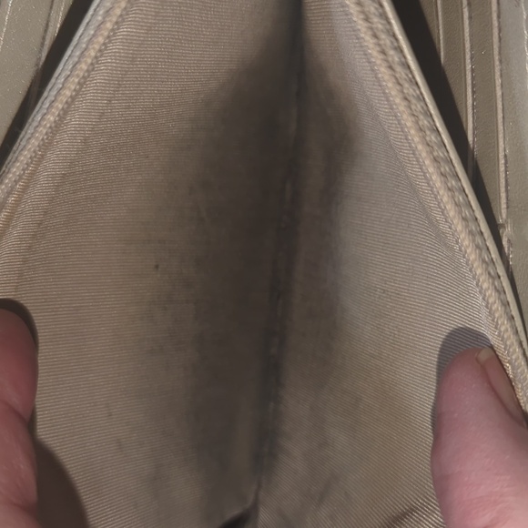 Chanel Gold patent leather long wallet - Picture 12 of 13